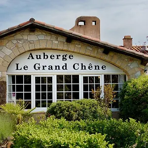 auberge-du-grand-chene.fr-provencehotel.com/